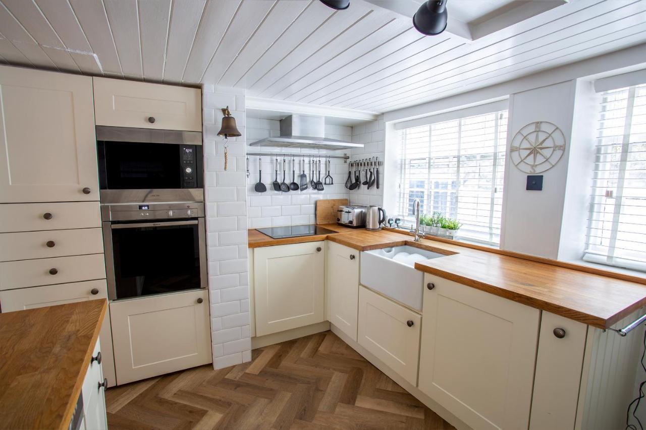 Whitby Boutique - Mast Cottage Kültér fotó