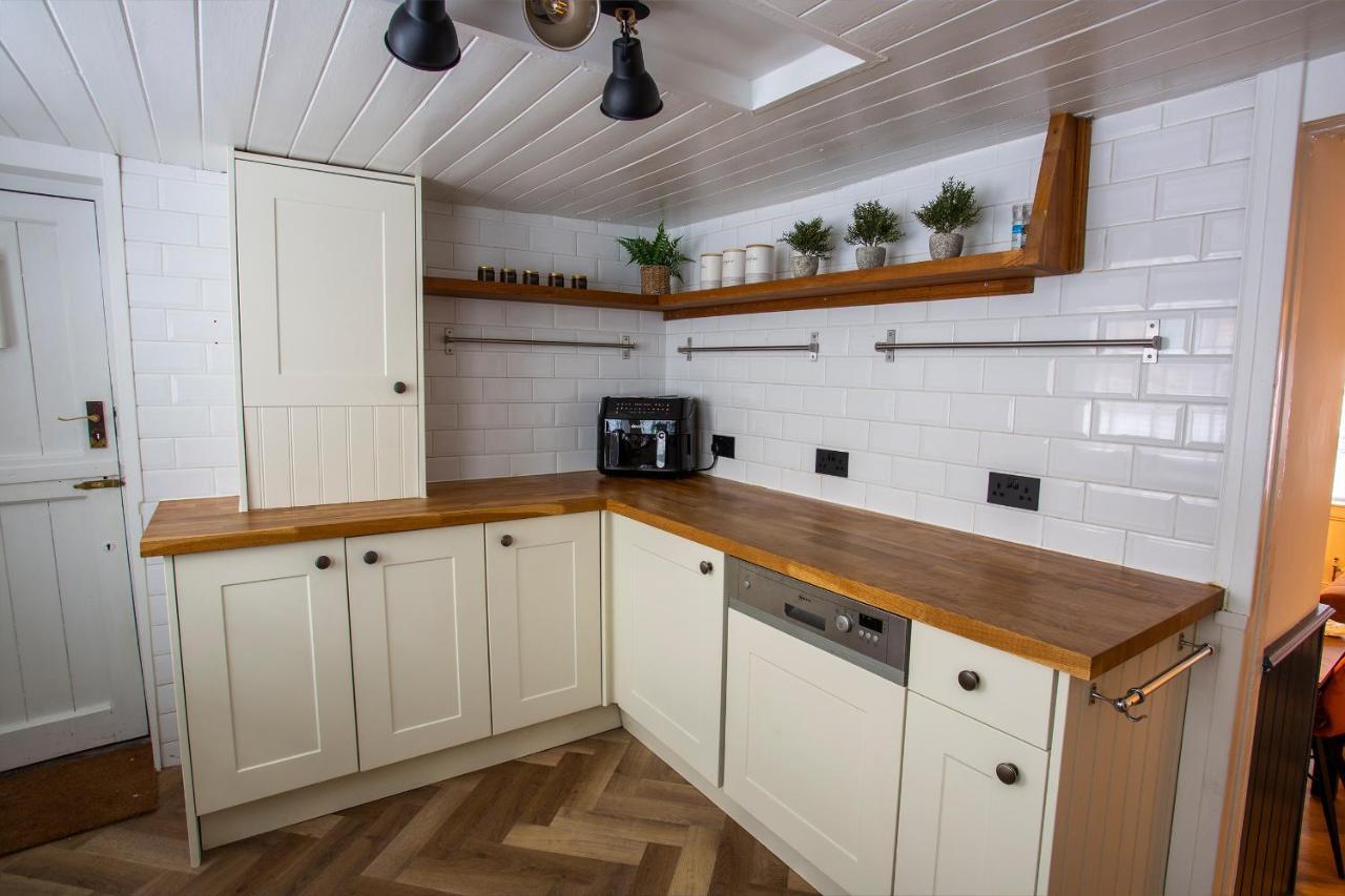 Whitby Boutique - Mast Cottage Kültér fotó